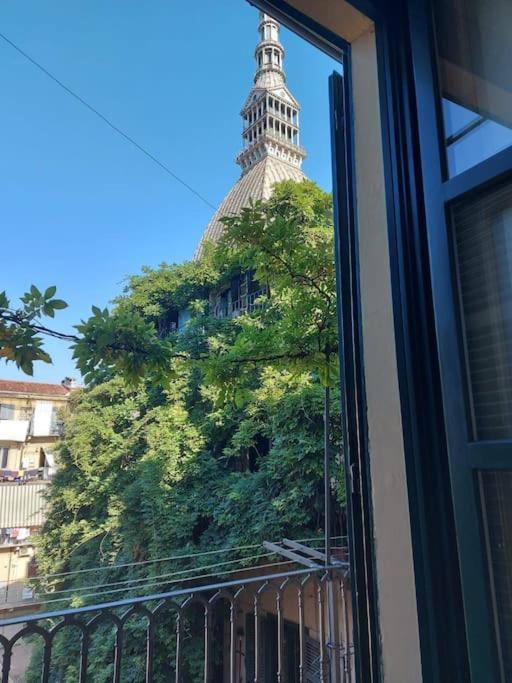 Appartamento Sotto La Mole Antonelliana Turín Exterior foto
